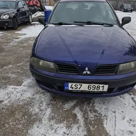 Mitsubishi Carisma 2003
