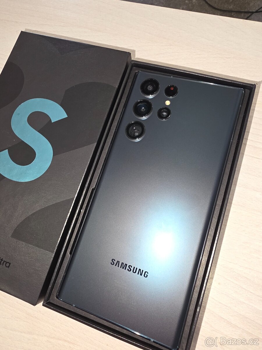 Samsung S22 ULTRA 256GB Zelená AI