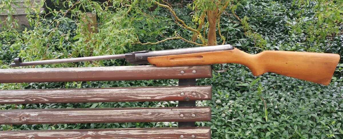 Vzduchovka Slavia 620