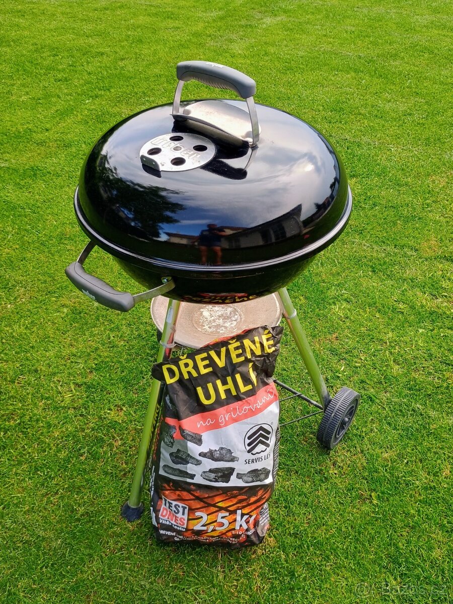 Zahradní gril Weber