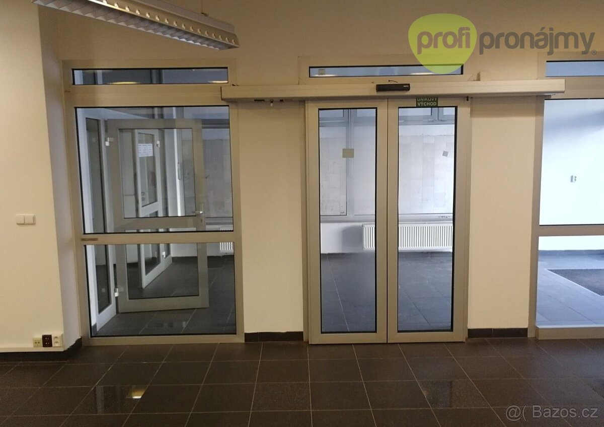 Pronájem obchodního prostoru 171 m²