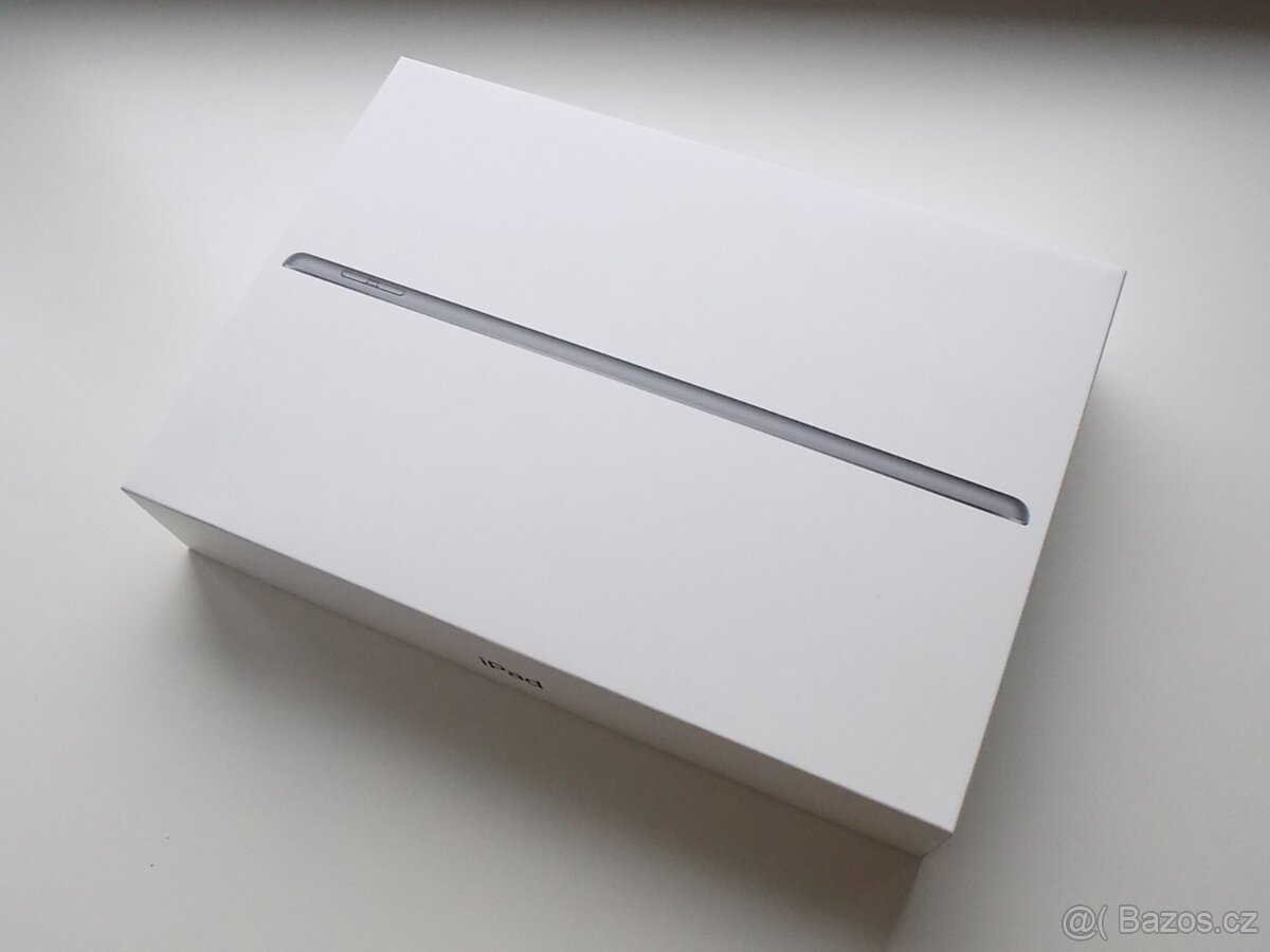 Apple iPad 10,2" (2021) 64GB Wi-Fi Space grey - NEPOUŽITÝ