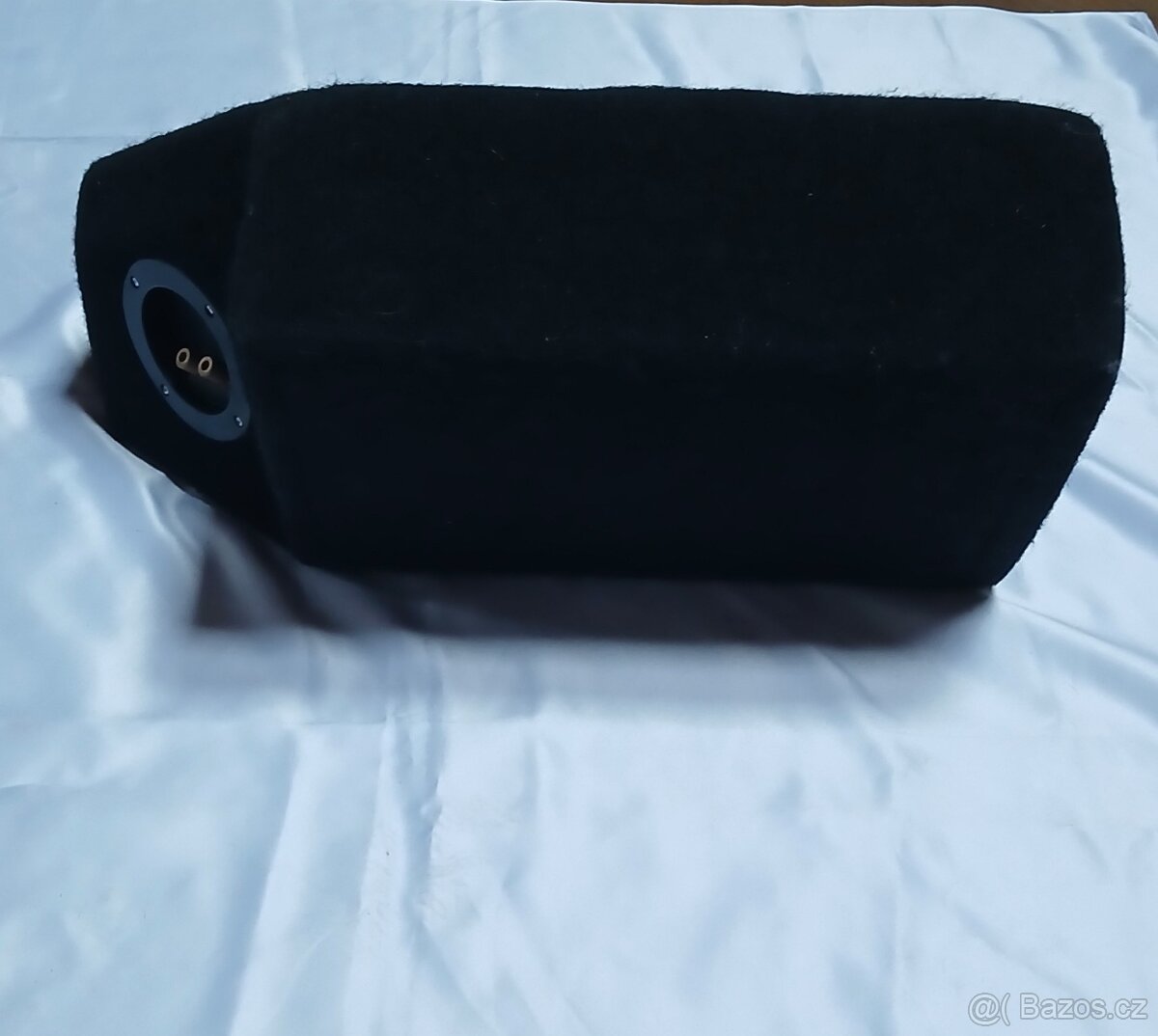 Subwoofer do auta