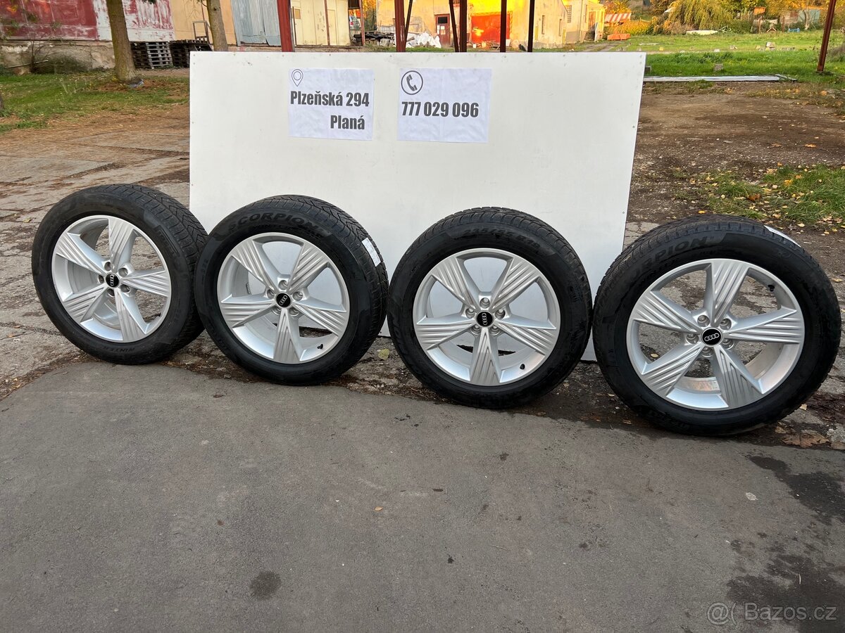 Sada zánovních zimních ALU kol Audi |5x112, 235/55/19|
