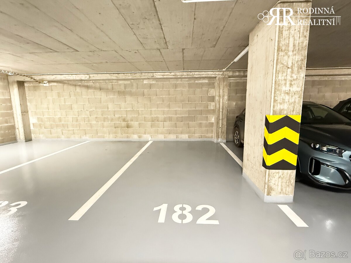 Pronájem garážového stání