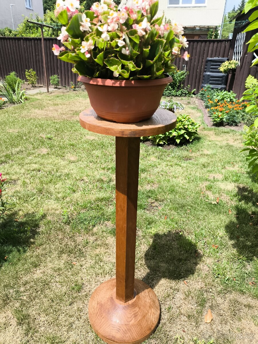 Retro stojan dřevěný ( > 50 let ) - rozměry 95 x 34 x 30 cm