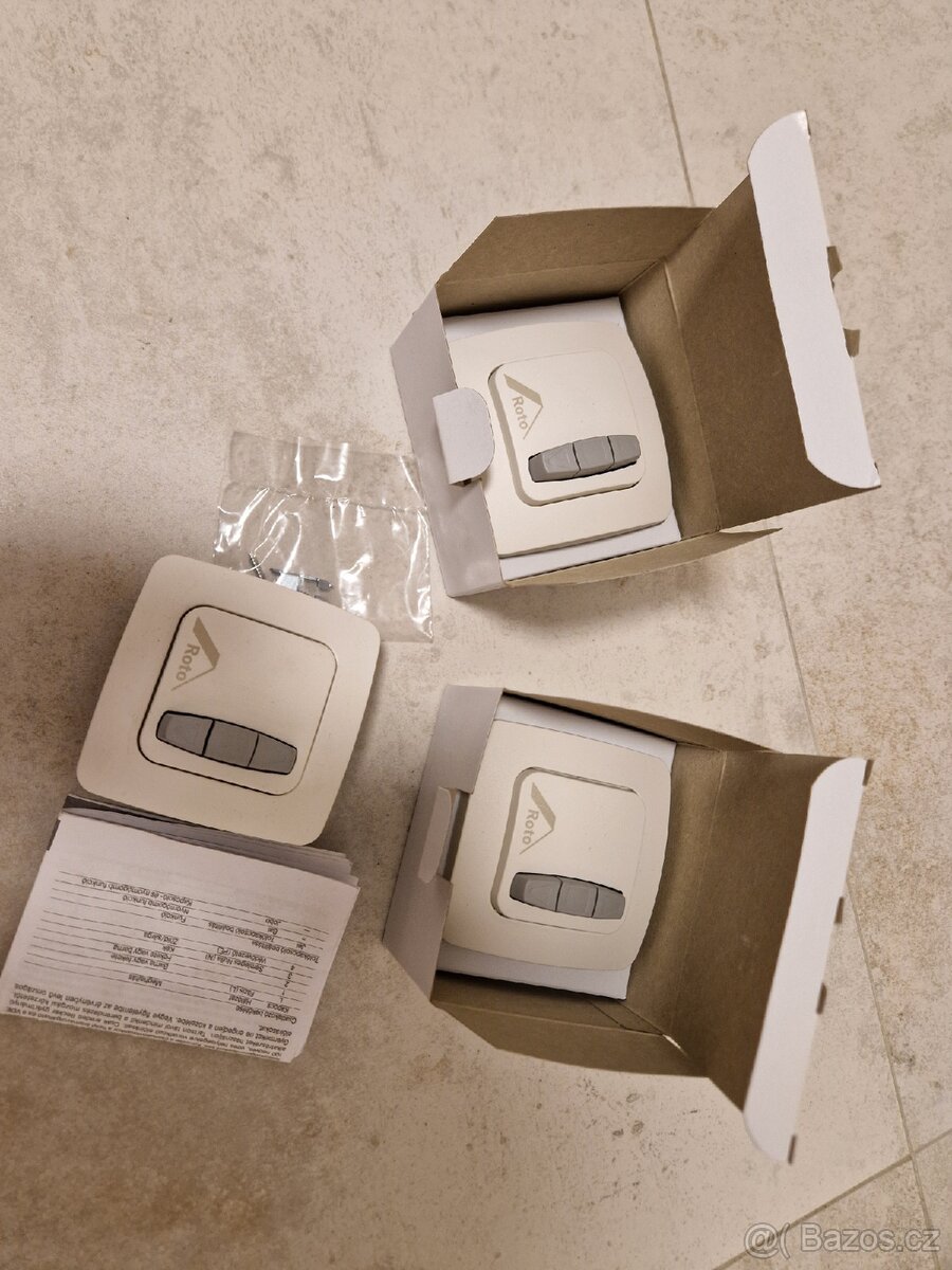 Roto stěnový přepínač