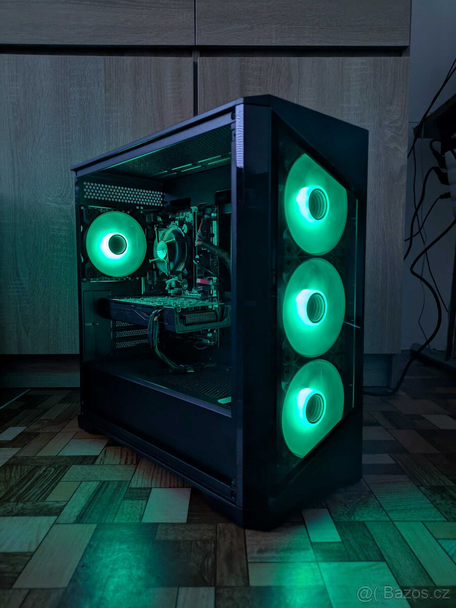 Herní PC (Intel i7-4790, 16GB RAM, RX 470 8GB, SSD+1TB HDD)