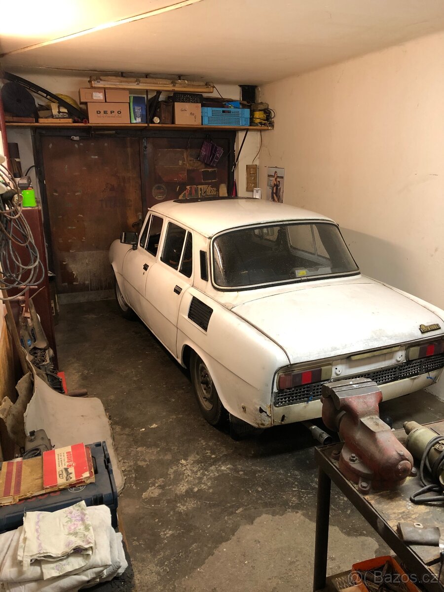 Škoda 100L