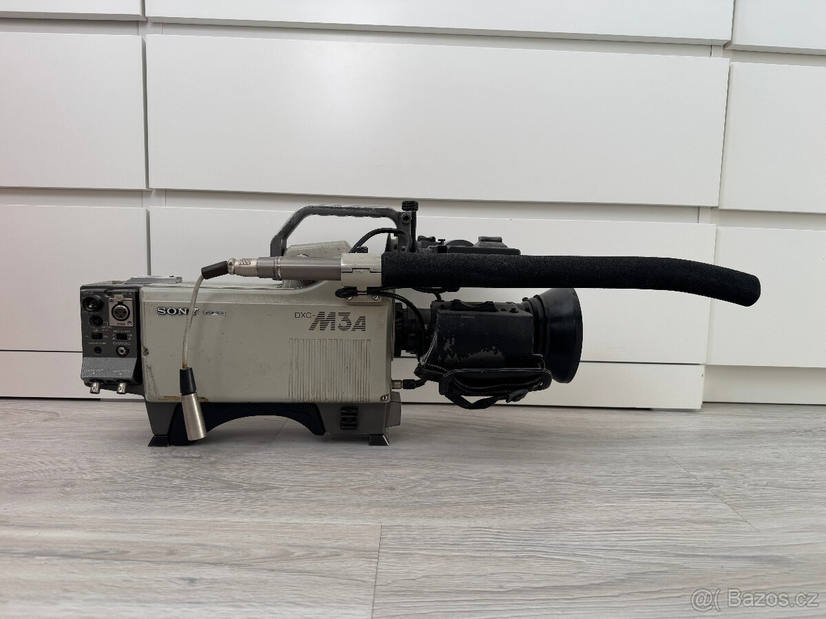 Profesionální retro kamery SONY DXC-M3A + příslušenství