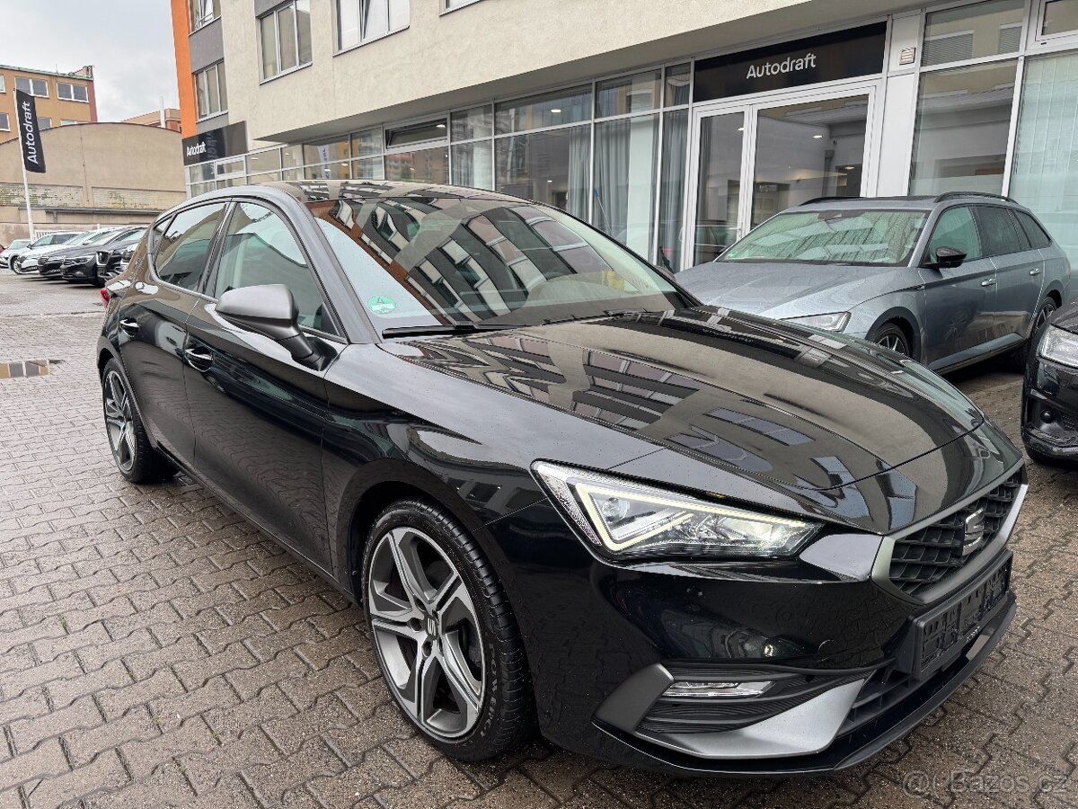 Seat Leon FR-Line 2.0 TDI 110kW DSG Tažné Panorama ACC Navi