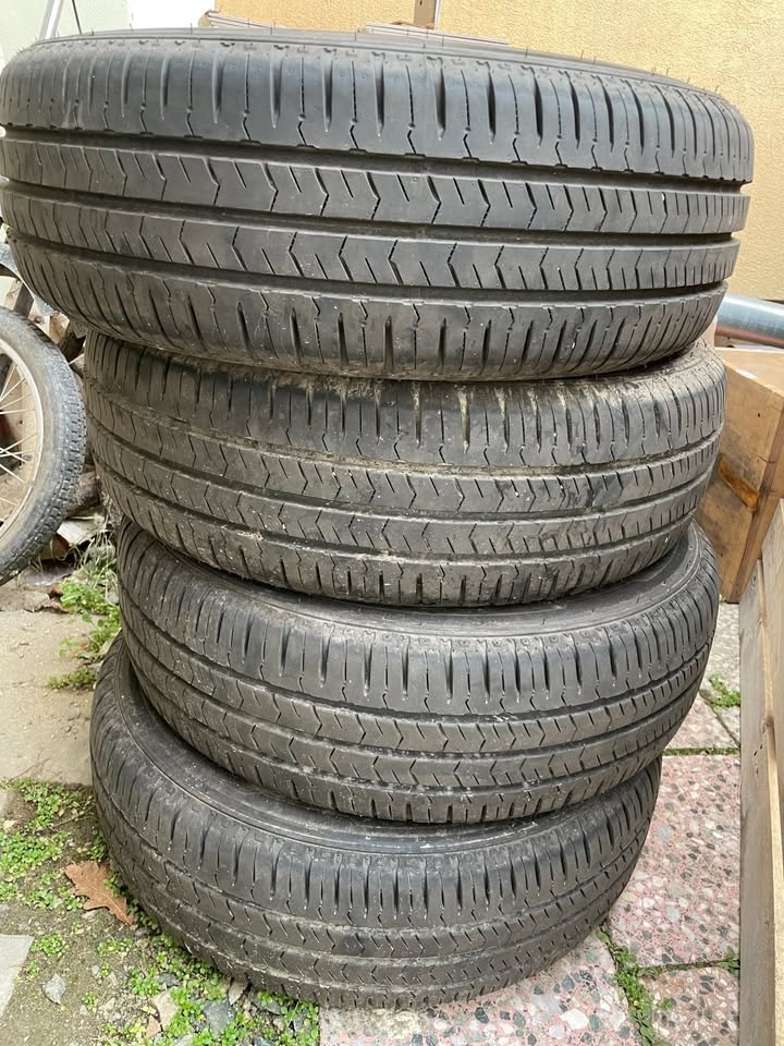 NEXEN LETNÍ PNEU 215/70/15c