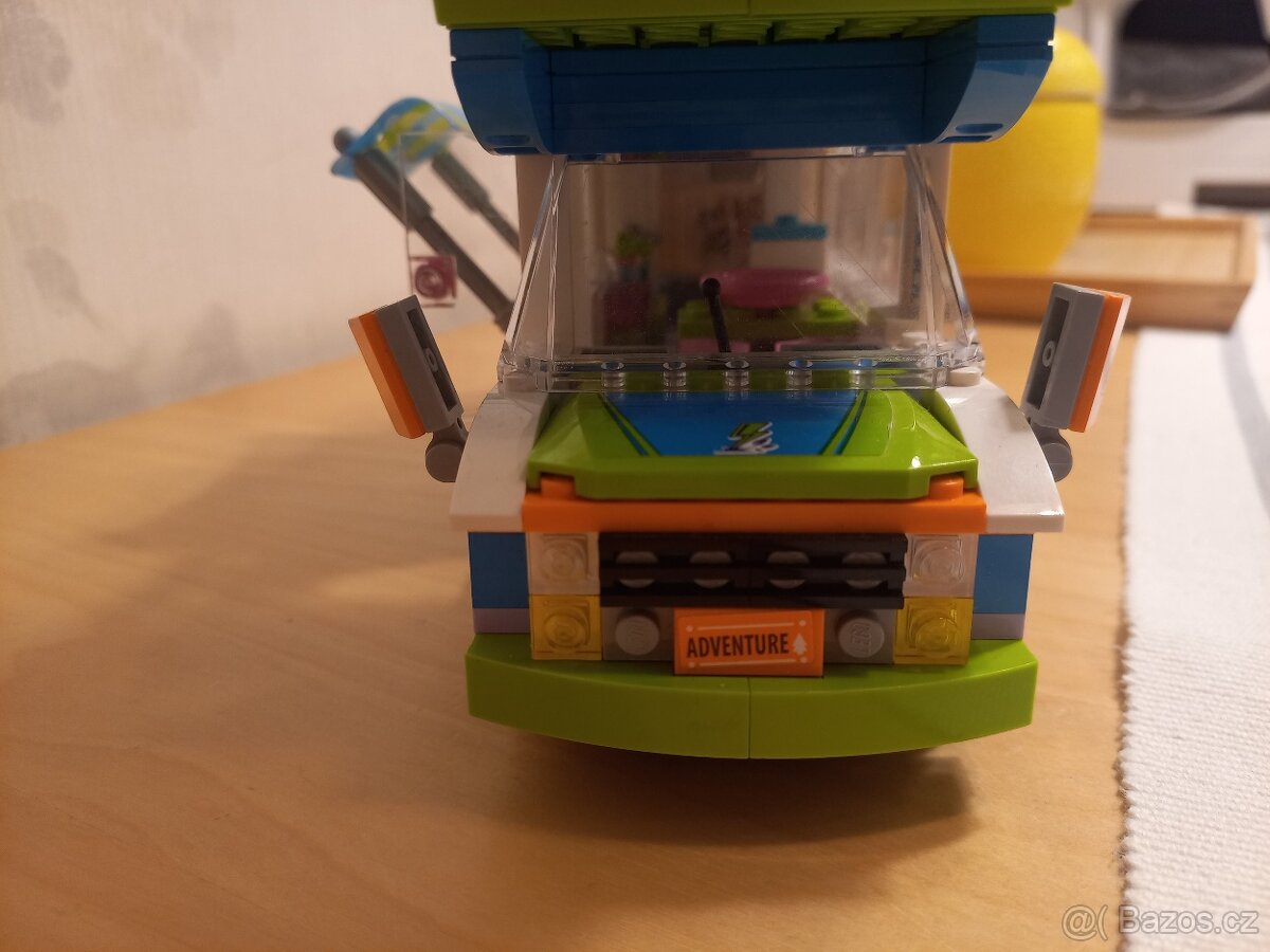 Lego Friends karavan