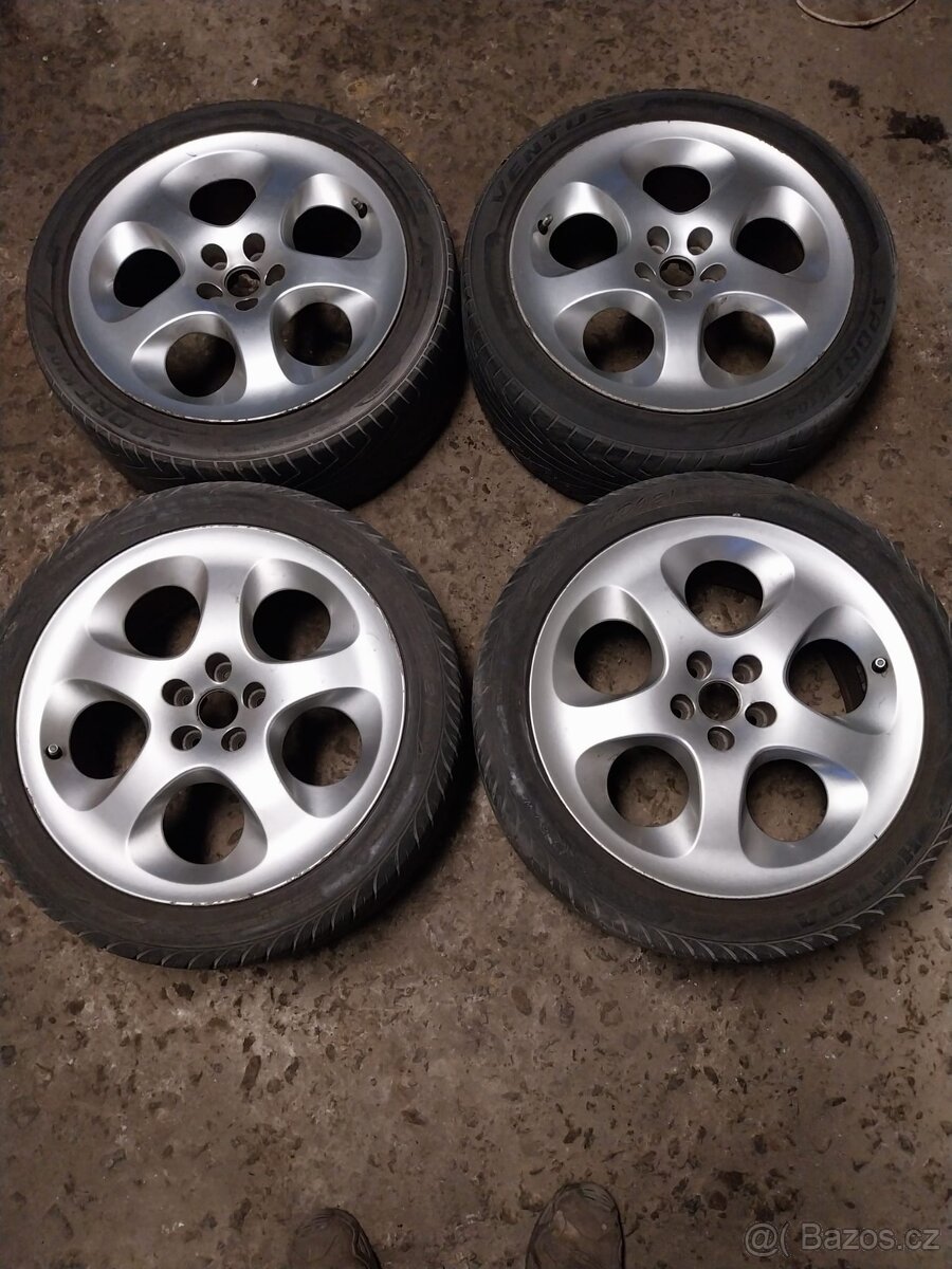 Alfa Romeo 17"