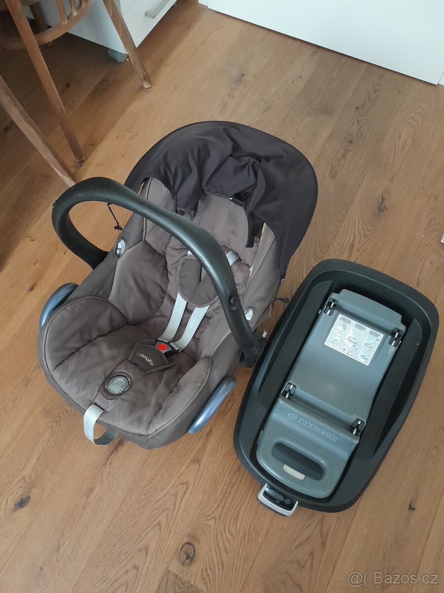 Dětská autosedačka s ISOFIX základnou