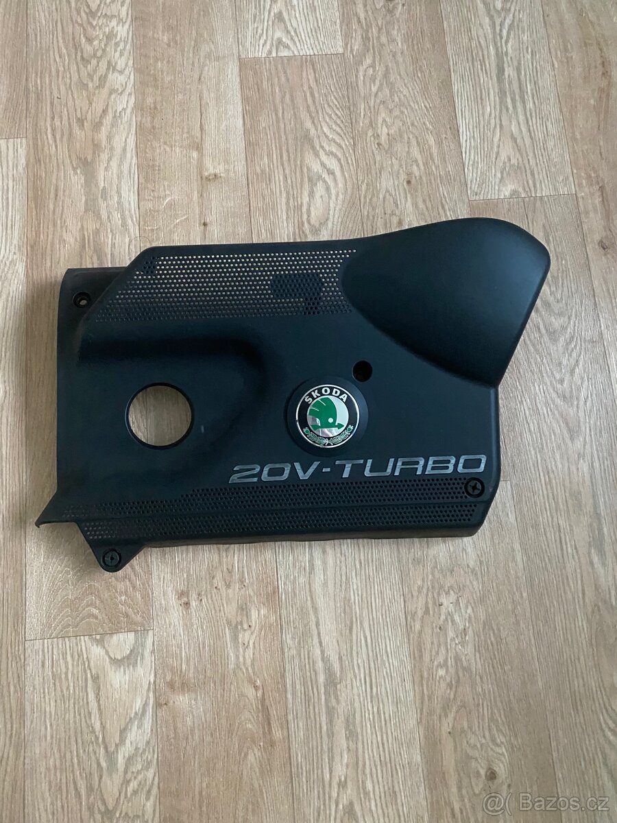 Kryt motoru 1.8t