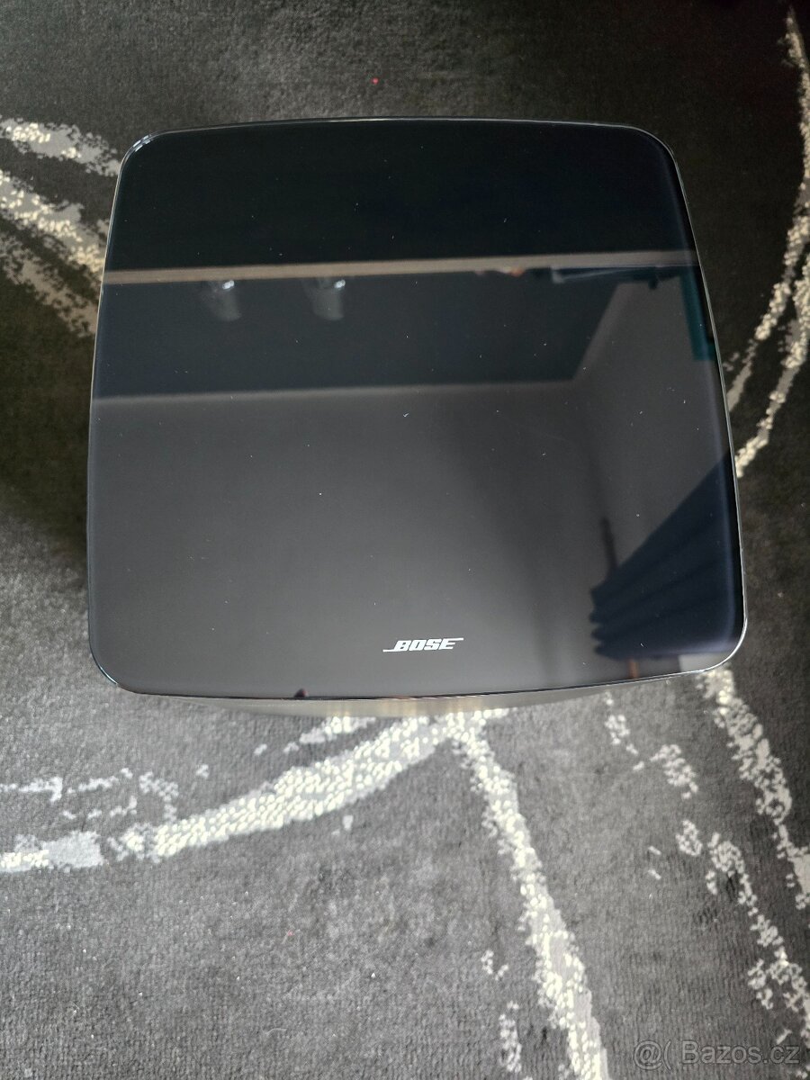 Bose bass module 700 / acoustimass 300
