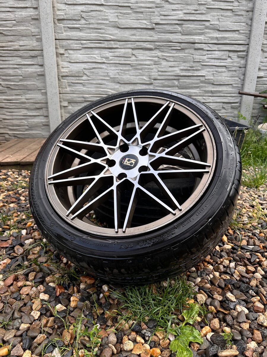 Alu kola R18, letní pneu 225/40
