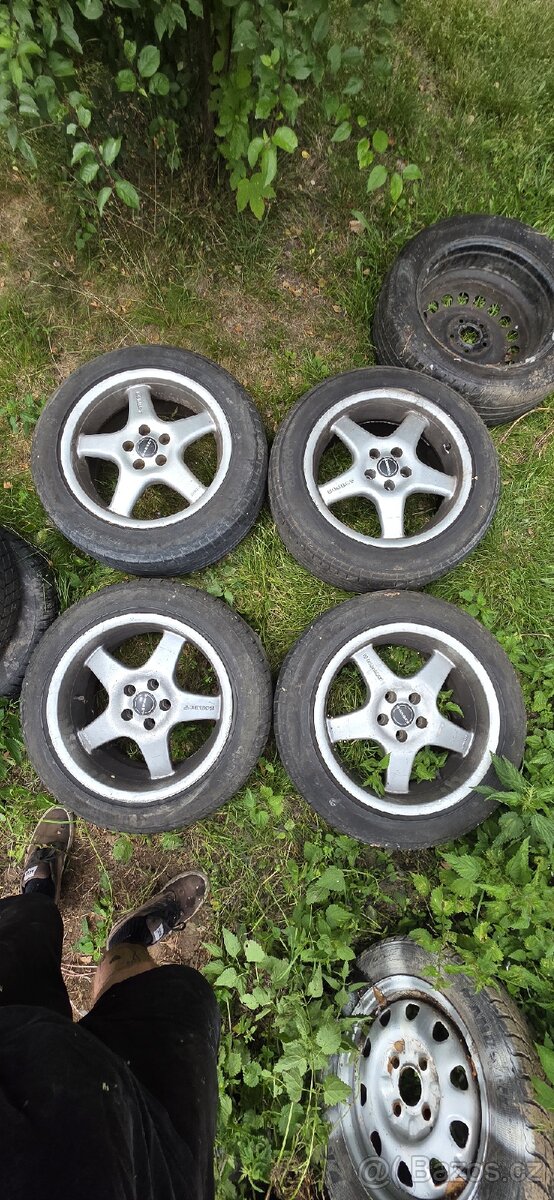 Alu kola Borbet Límce R16