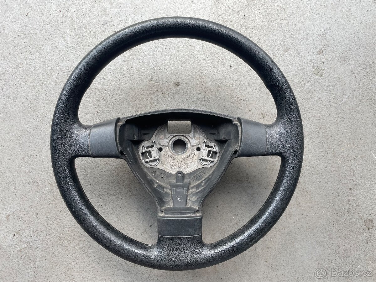 VW polo volant