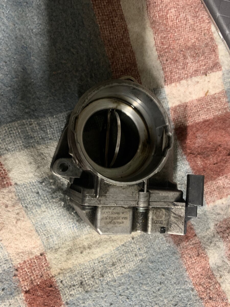 Škrtící klapka 1.9tdi 2.0tdi 03g128063cv120