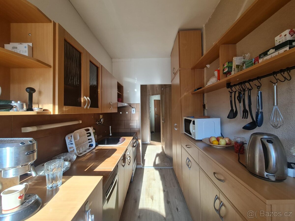 Pronájem bytu 2+1 Zašová