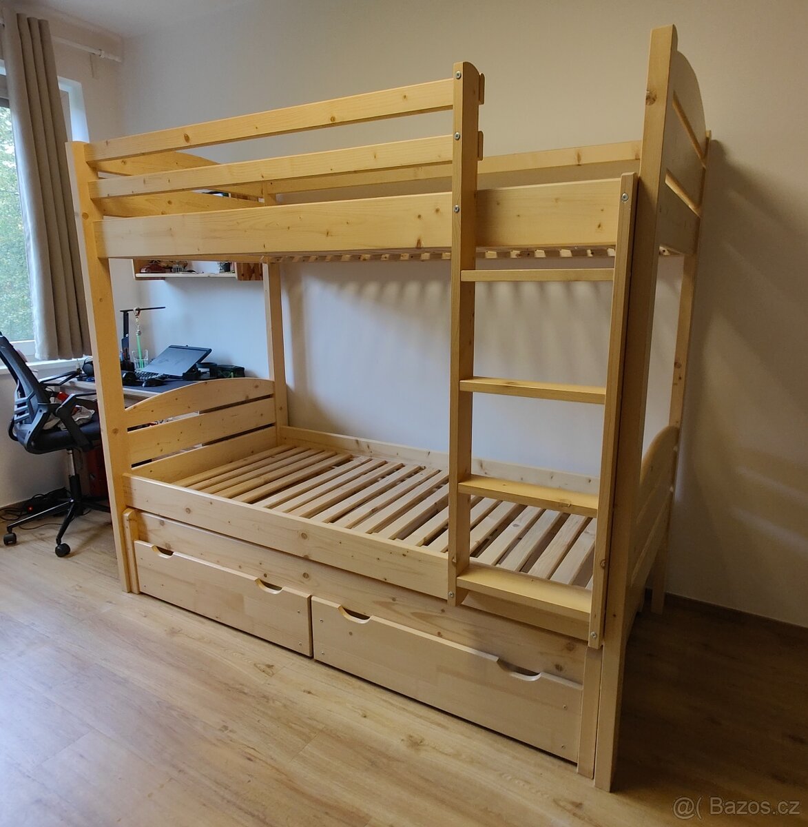 Palanda - patrová postel z masivu