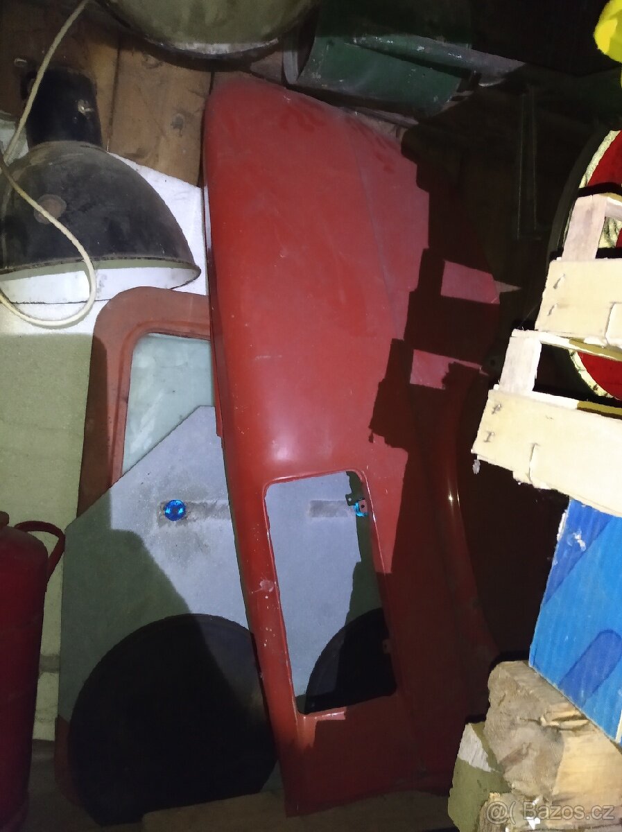 Blatníky a dveře na škodovku