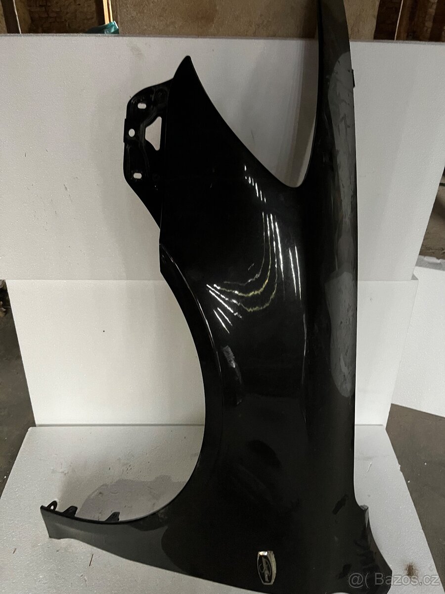 Levý blatník Octavia 2 facelift