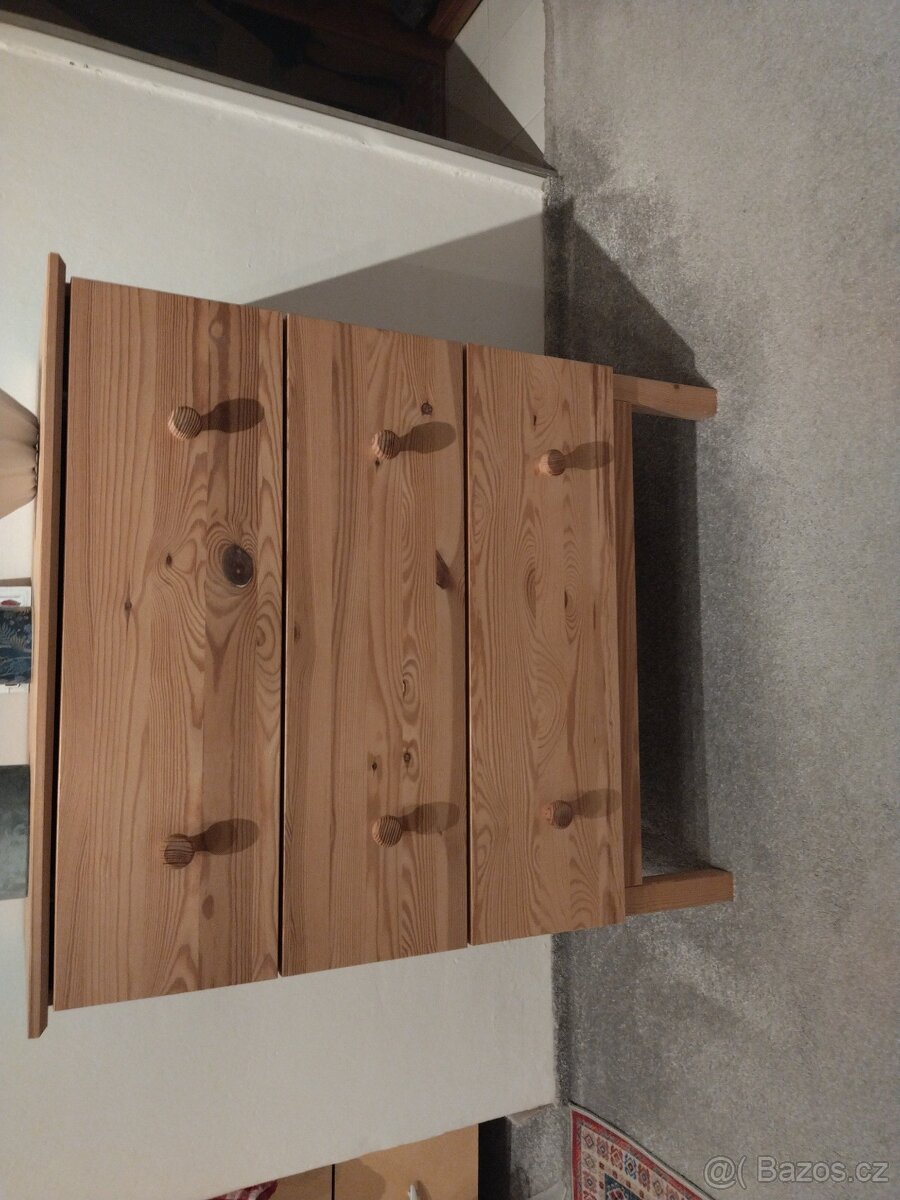 Komoda ze surového dřeva - Havířov