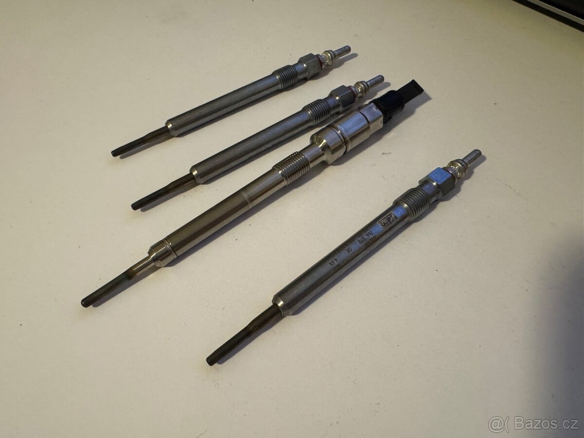 Sada originální nové zhavicky svíčky VW group motory 2.0tdi