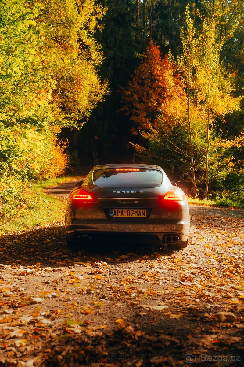 PORSCHE PANAMERA 4S 400HP V8