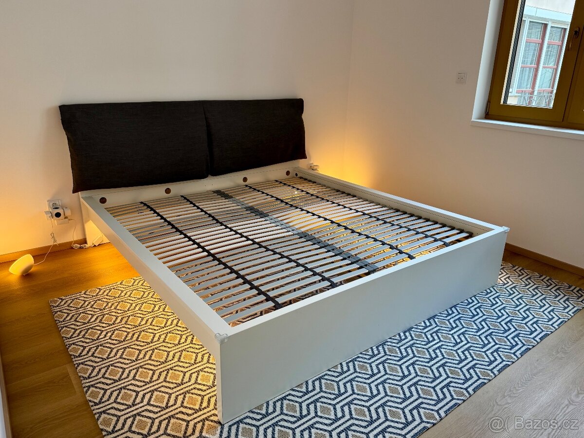 Postel Ikea MALM - bílá, 180x200 cm