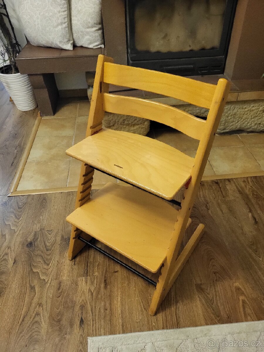 Dětská nastavitelná židle