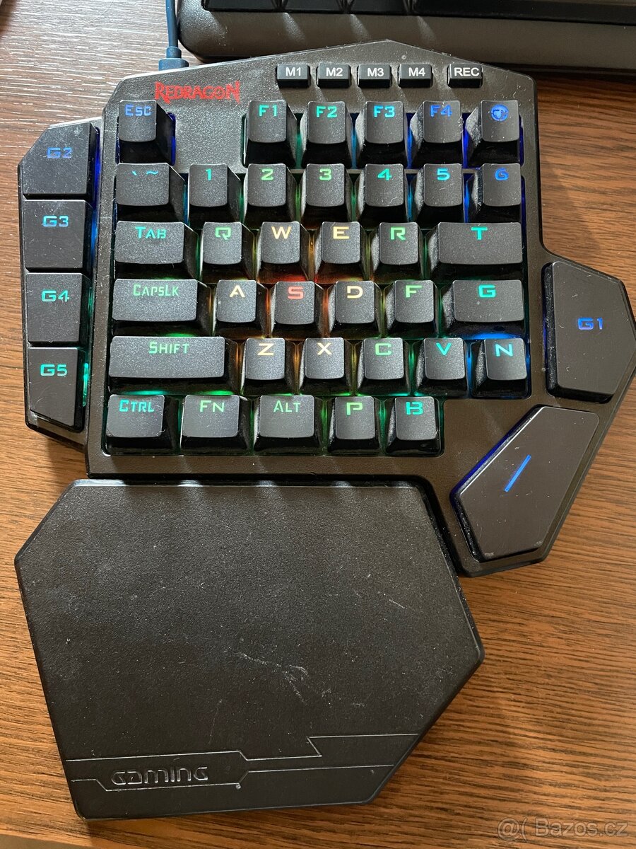 Klávesnice reddragon K585 RGB (inzerát platí do smazání)