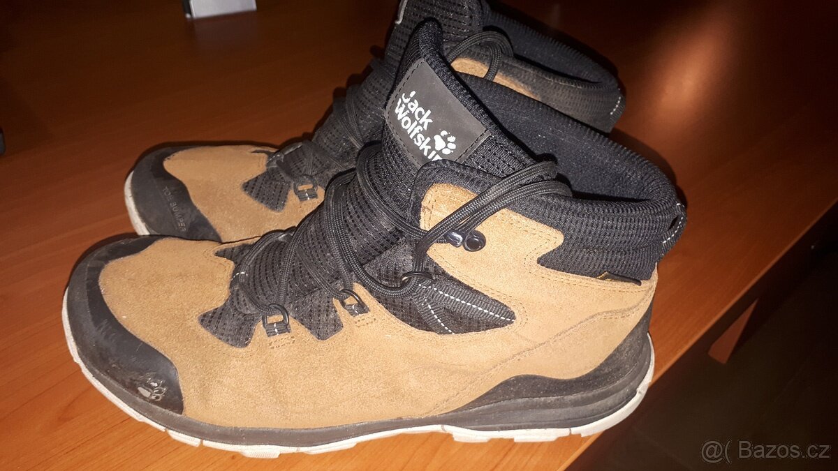 Chlapecké turistické boty Wolfskin 40