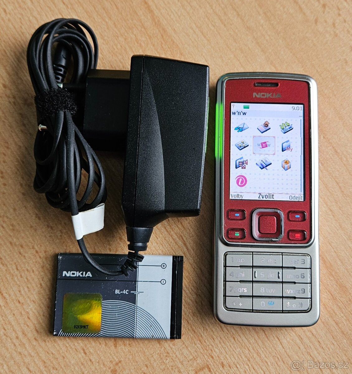 Nokia 6300 červená