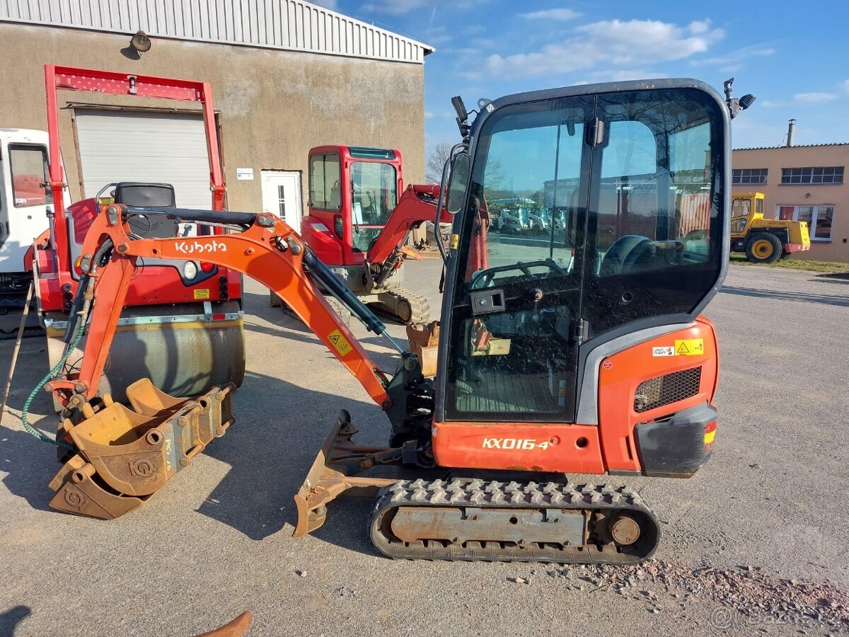Minibagr Kubota KX16-4