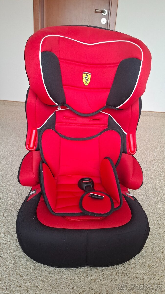 Autosedačka Ferrari,15-36kg