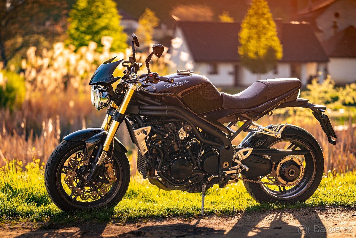Triumph Speed Triple 1050