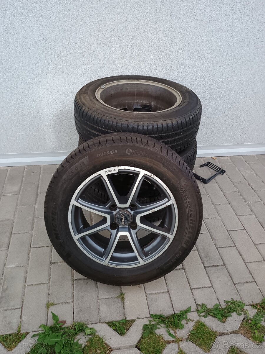 ALU disky FOX 15" – včetně pneu 185/65 R15 (4-5 mm vzorek)