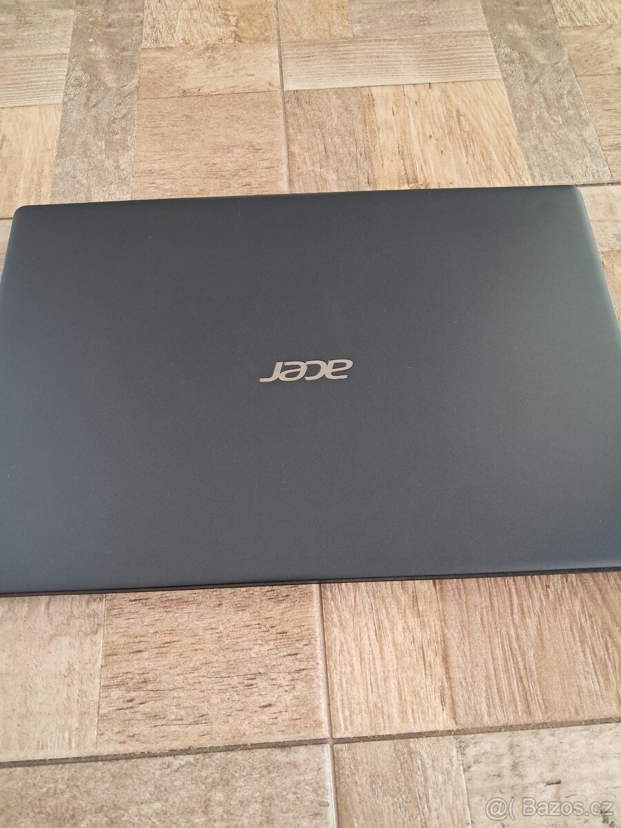 Acer aspire 3 (a315 černý)