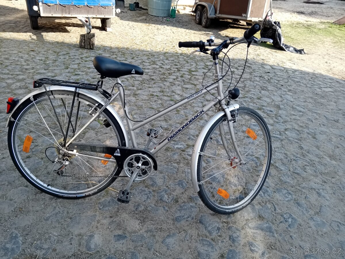 Prodám 2 funkční Kola