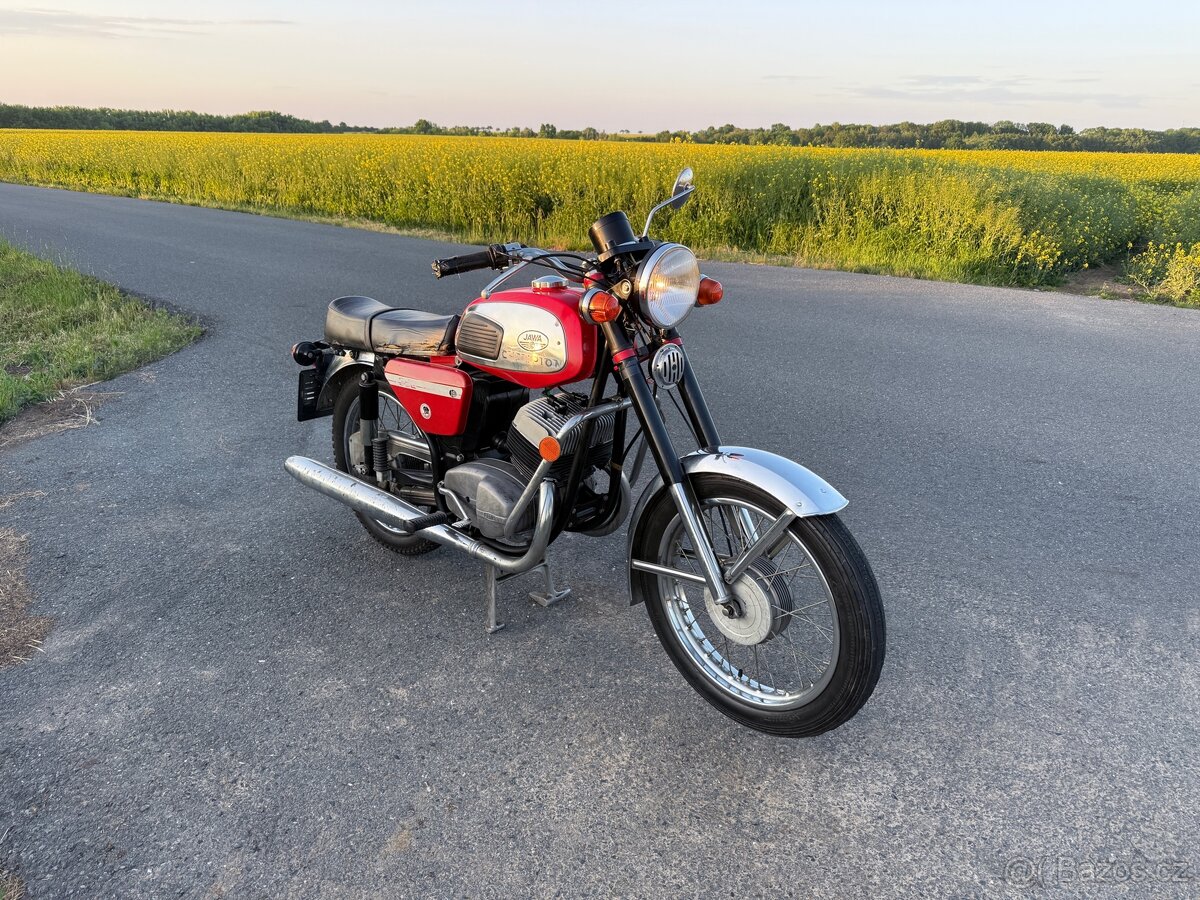 Jawa 350/634 s doklady