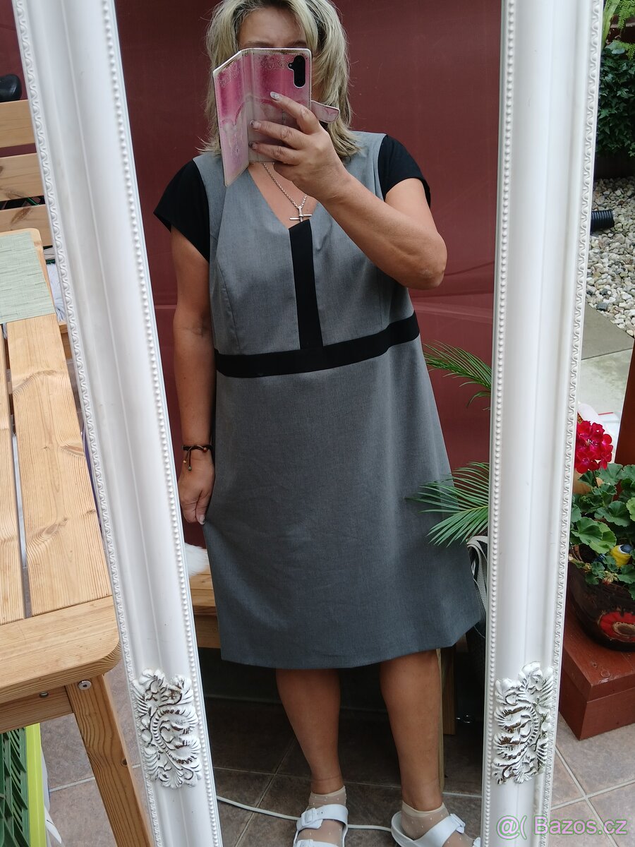 Formální šaty Sheego vel.52