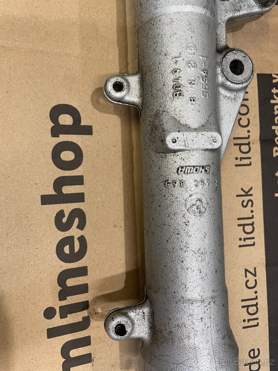 BMW F800S ST - přední vidlice