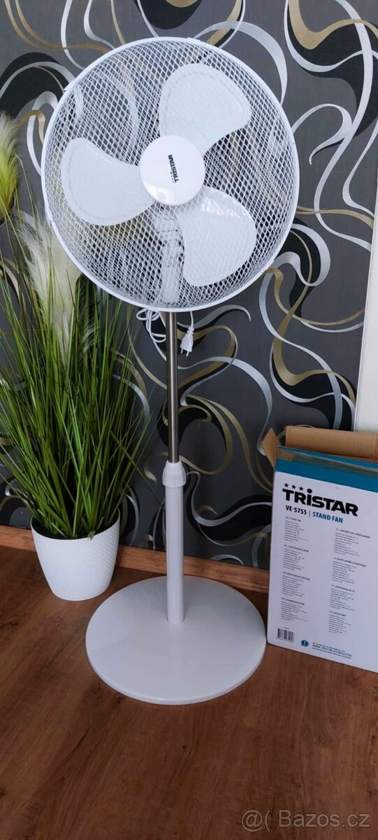 NOVÝ STOJANOVÝ VENTILÁTOR