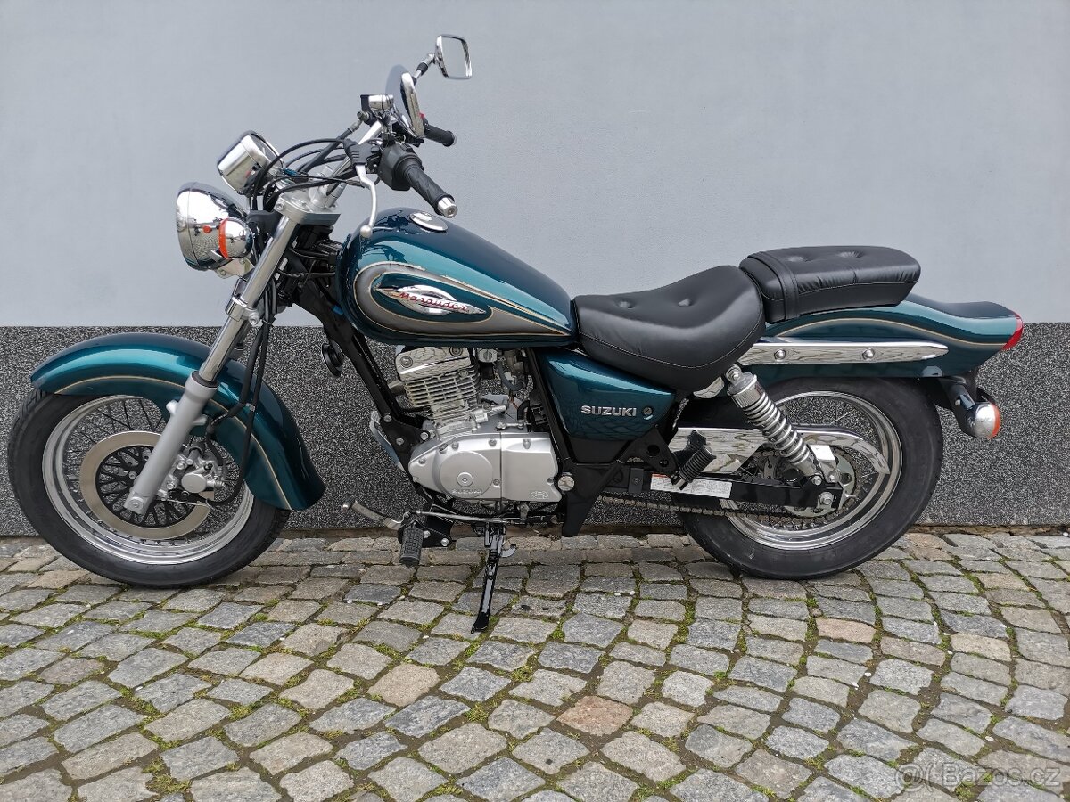 SUZUKI MARAUDER 125 2001