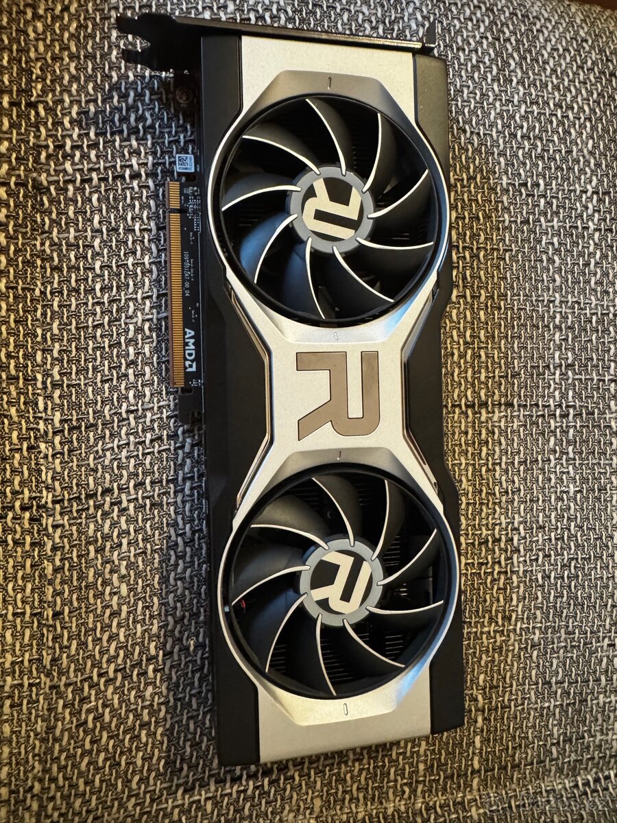 AMD RADEON RX 6700 XT