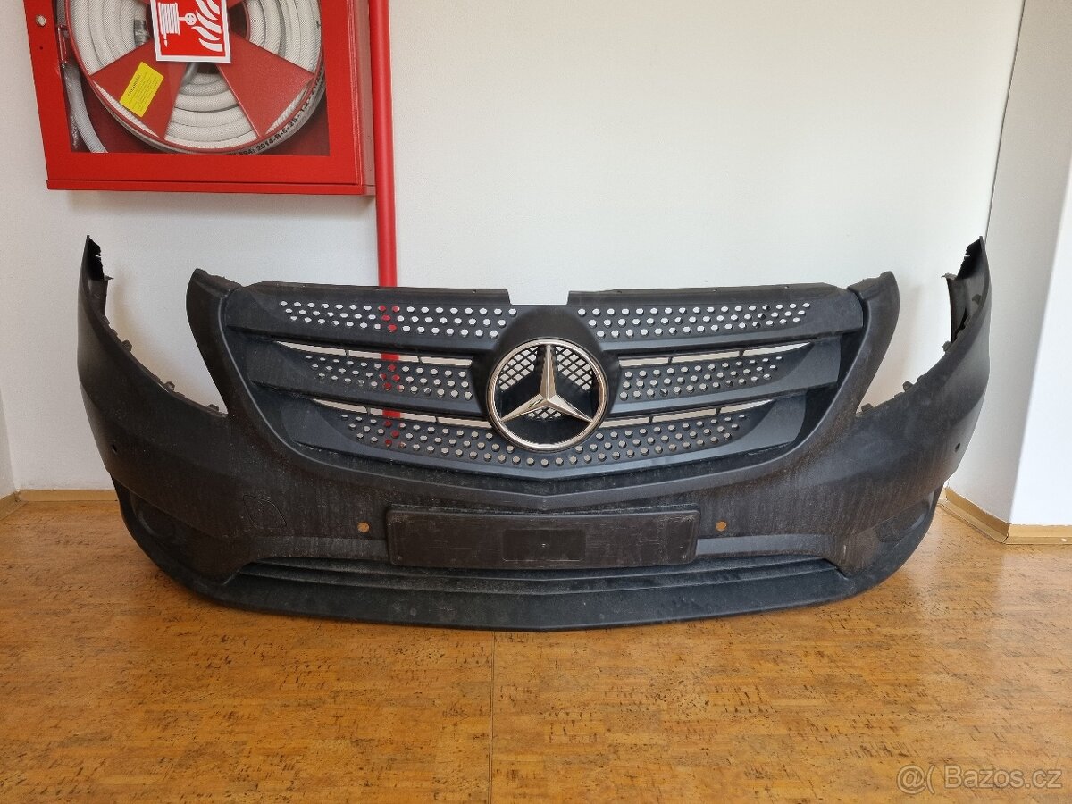 Mercedes Benz Vito přední maska